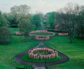 Spencer Tunick at the Lowry, Manchester, June 2010 image